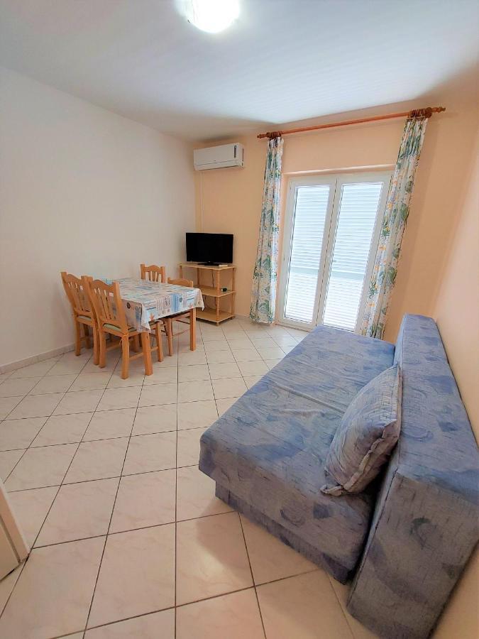 Apartments Neva & Neva Beach House Srima Exterior foto
